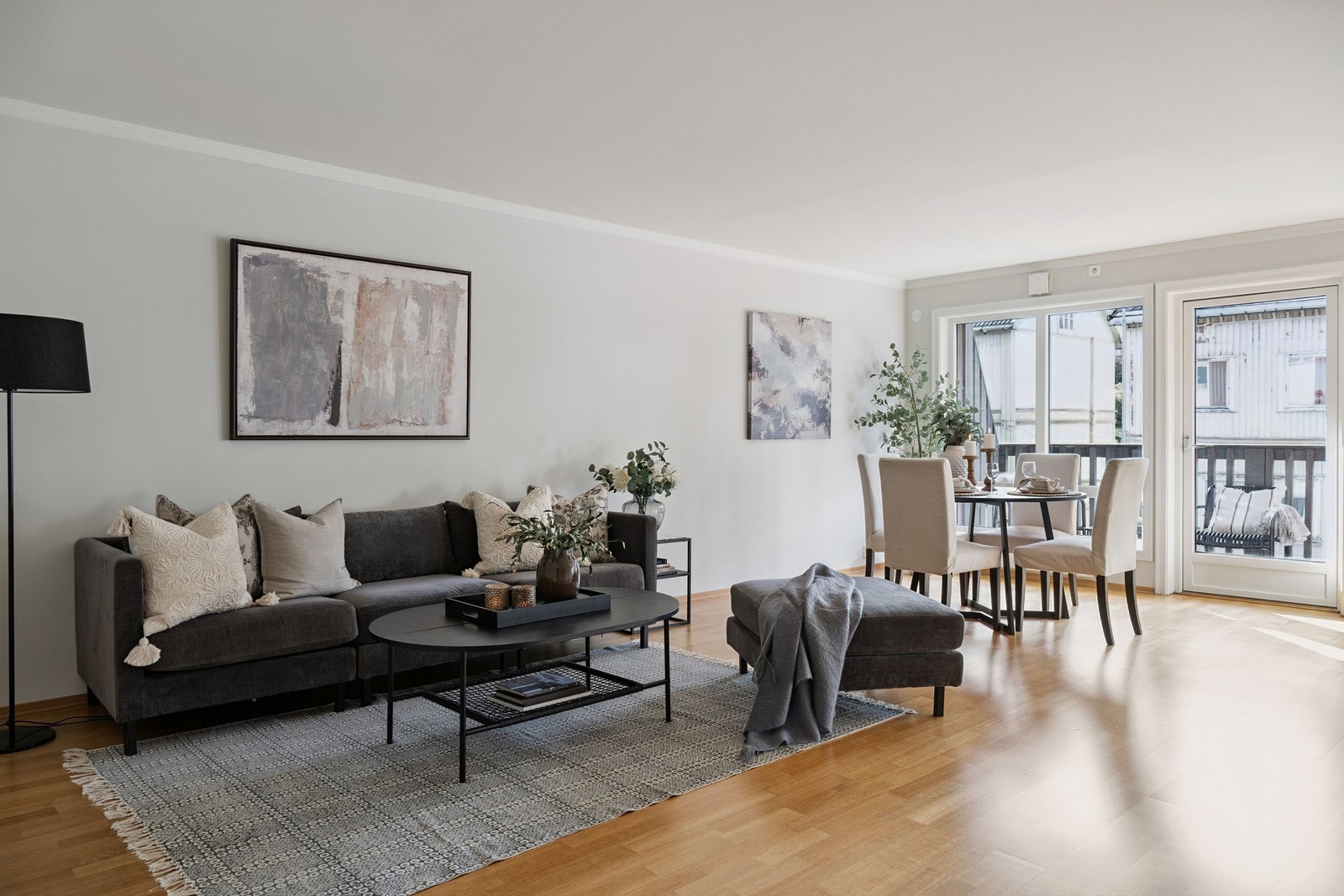 Stue/Spisestue Galleribilde