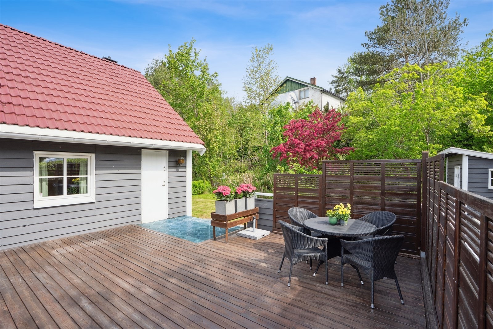 Herfra er det også tilgang til bakhagen. Galleribilde