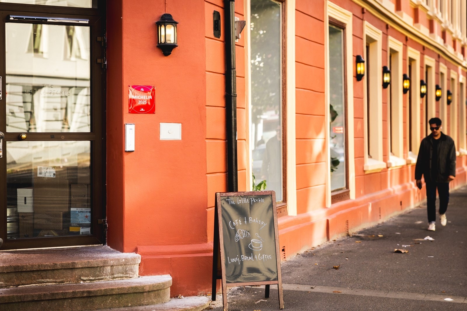 The Little Pickle er en av de populære nabolagsresturantene som også har bakeri. Galleribilde