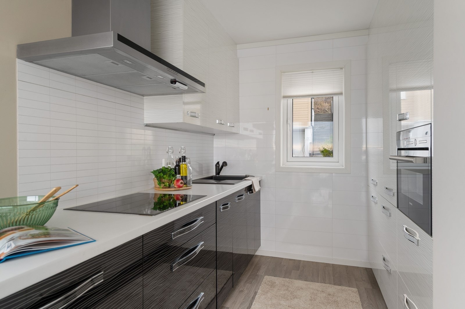 Eksklusivt, italiensk design - et kjøkken skreddersydd for både matlaging og stil. Galleribilde