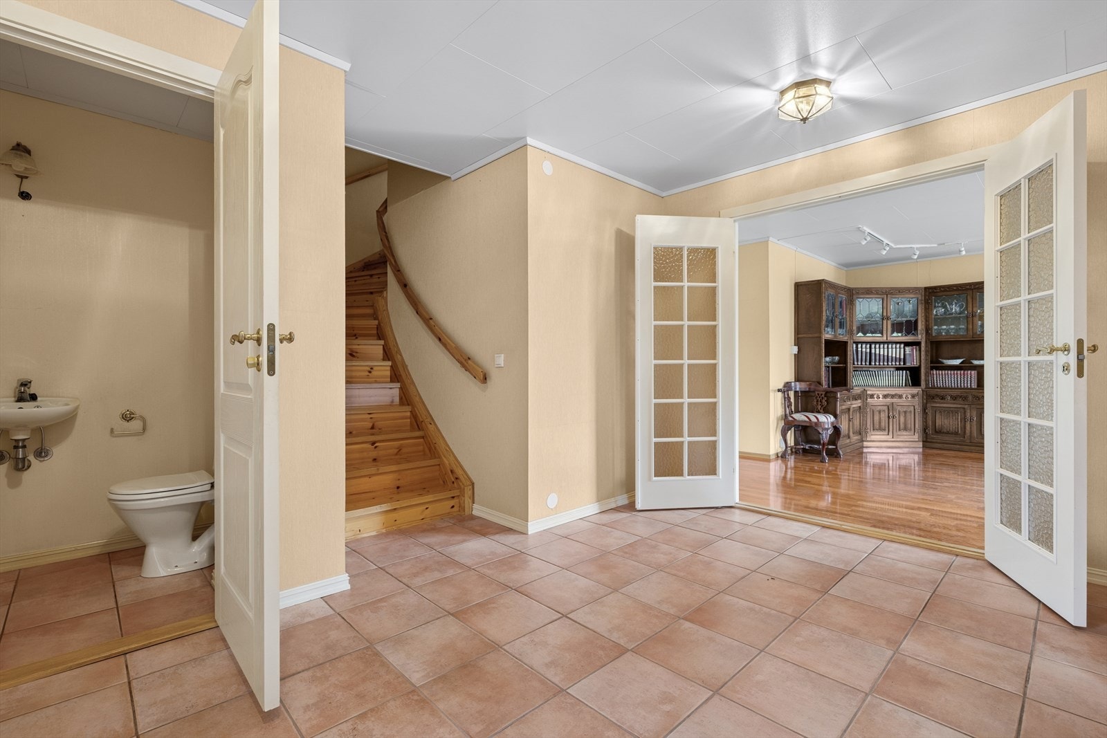 Vi beveger oss opp til boligens loftetasje. Galleribilde