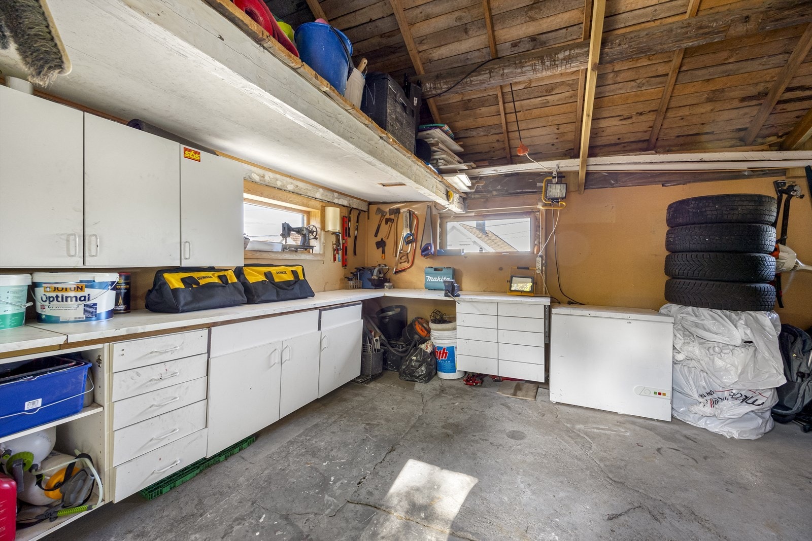 Deler av bua innvendig. Galleribilde