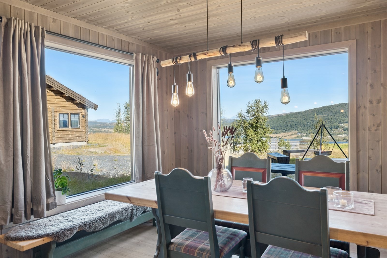 Her kan hele familien samles til et godt måltid! Galleribilde