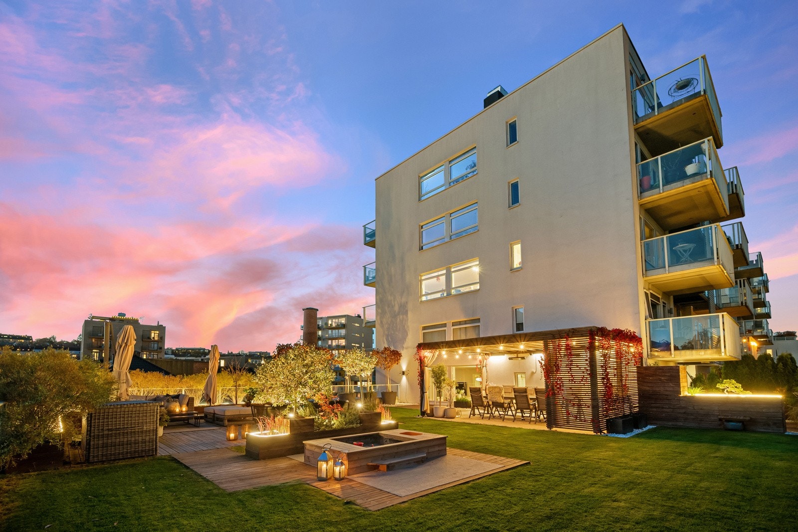 Privat takterrasse på vanvittige 225 m² med optimale solforhold - Det ultimate uterommet. Galleribilde