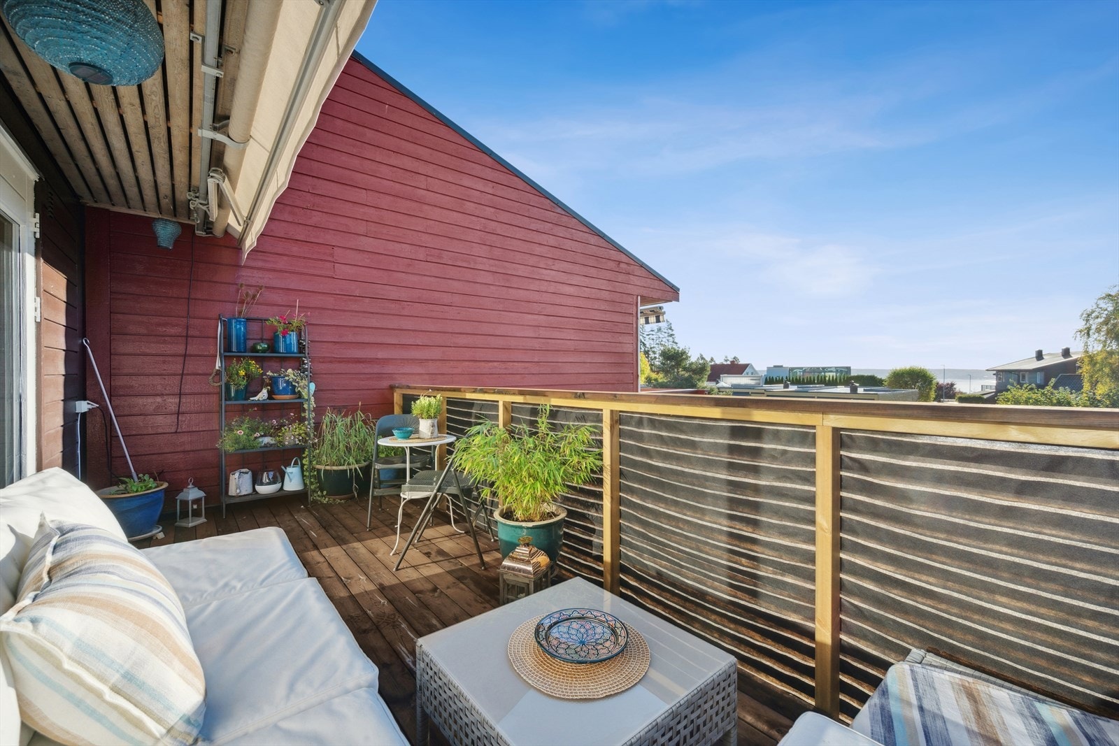 Balkongen får rikelig med sollys. Galleribilde