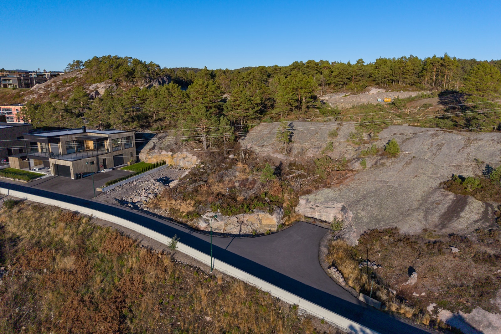 Endetomt med fantastisk utsikt. Galleribilde