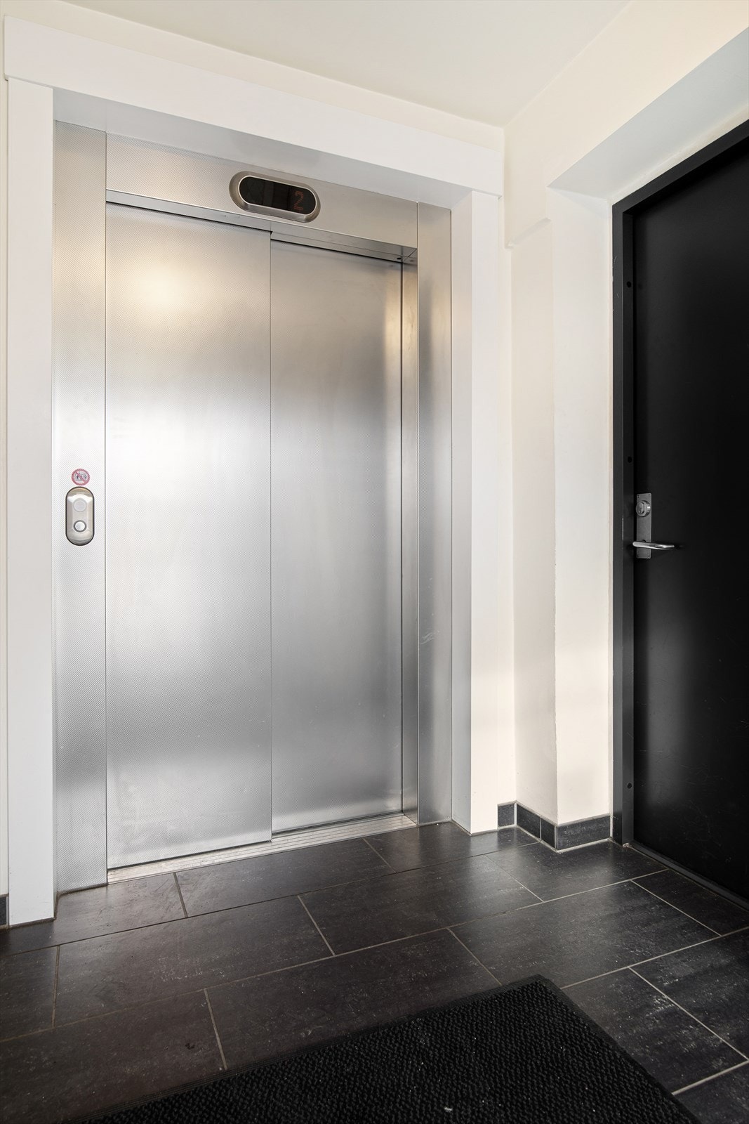 Enkel adkomst til etasjeplan via heis Galleribilde