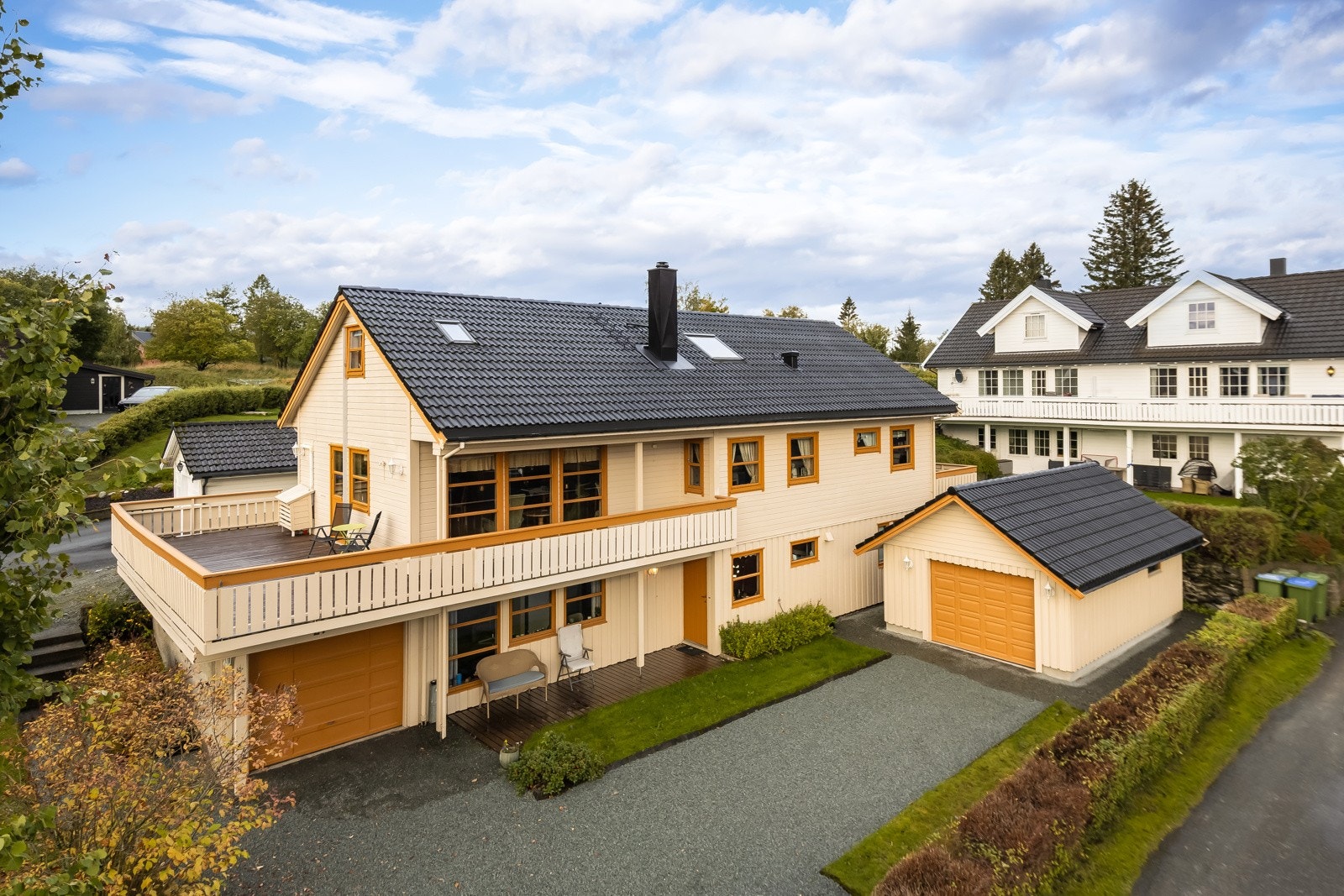 En flott og stor enebolig med attraktiv beliggenhet i Nordlandsfeltet. Galleribilde