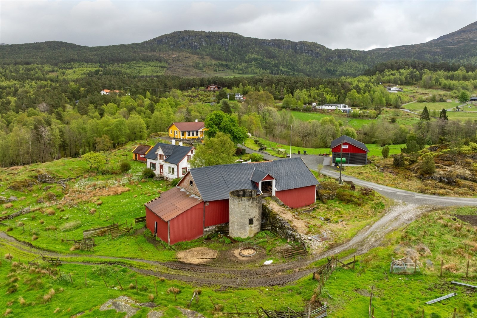 Tidligere driftsbygning / løe Galleribilde