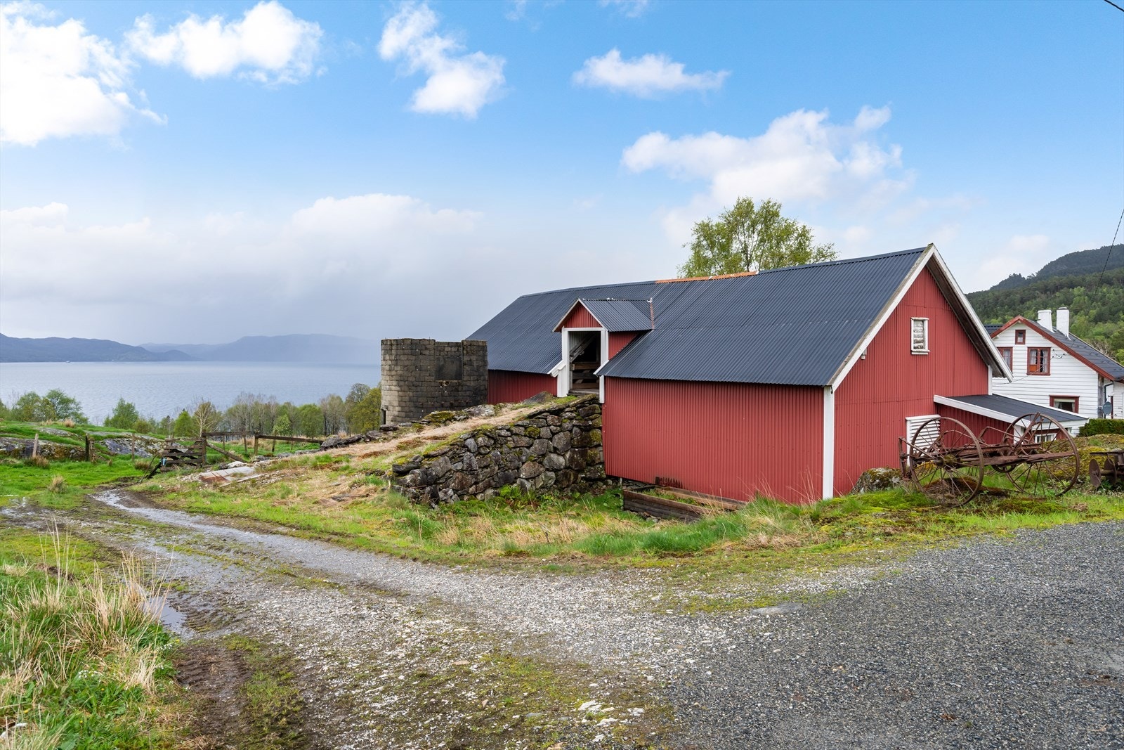 Løe / lager / tidl. driftsbygning Galleribilde