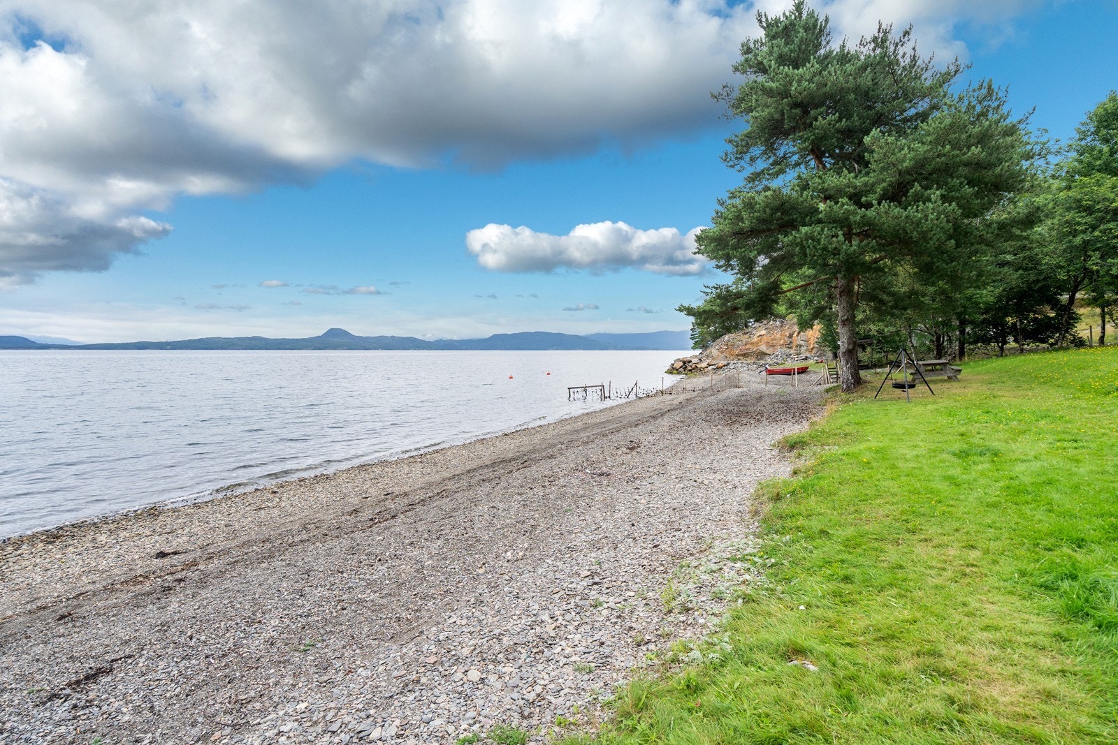 Kviesanden (navn i kart) kjent som Sandviksstranda på folkemunne Galleribilde