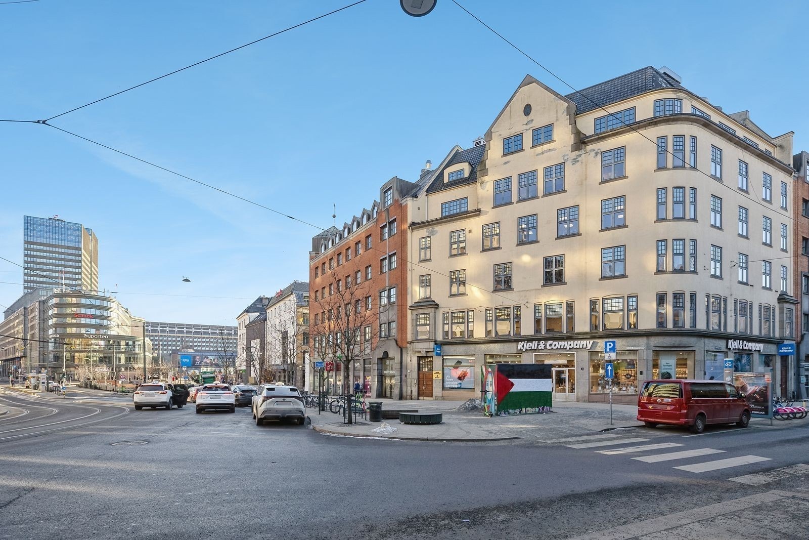 Kontoret ligger midt i sentrum, kun 2 min gange fra Oslo S Galleribilde