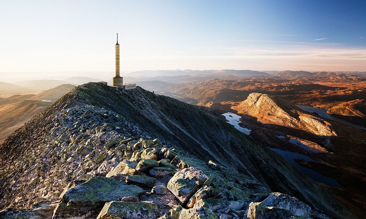 Nydelig naturområder og flotte ski og turmuligheter i nærhet til boligen - krediteres: Gaustablikk Høyfjellshotell Galleribilde