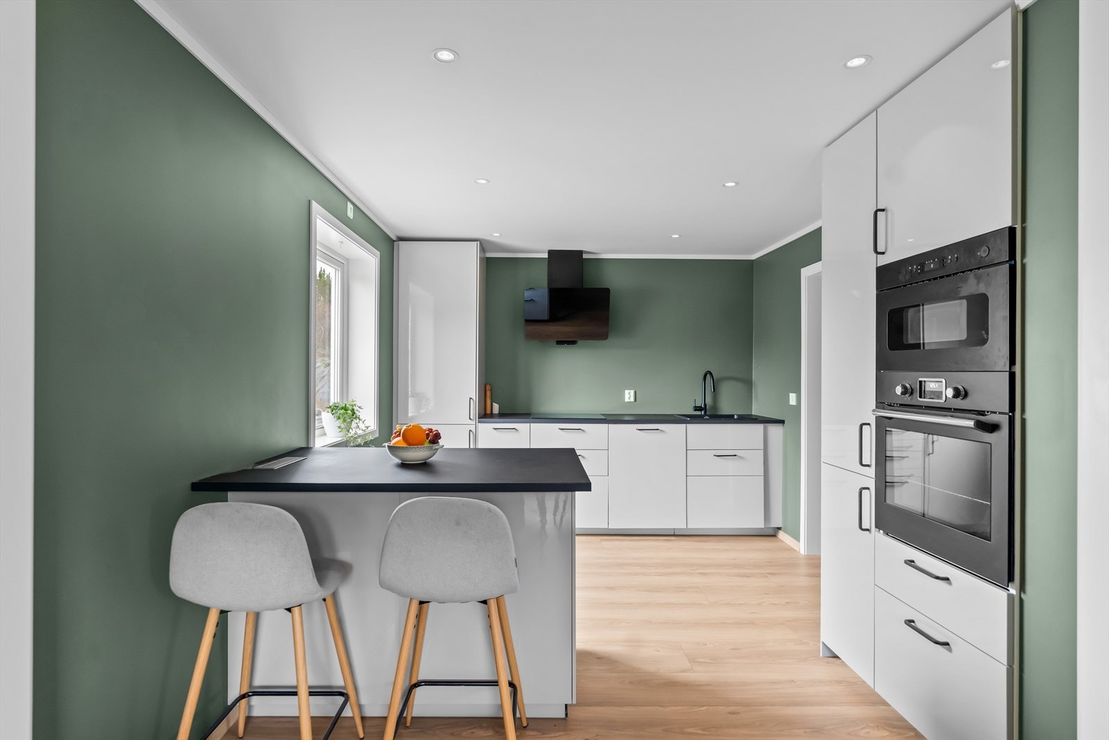 Velkommen til Østbyveien 1B, presentert av Malin Goa v/Nordvik Lillestrøm! Galleribilde