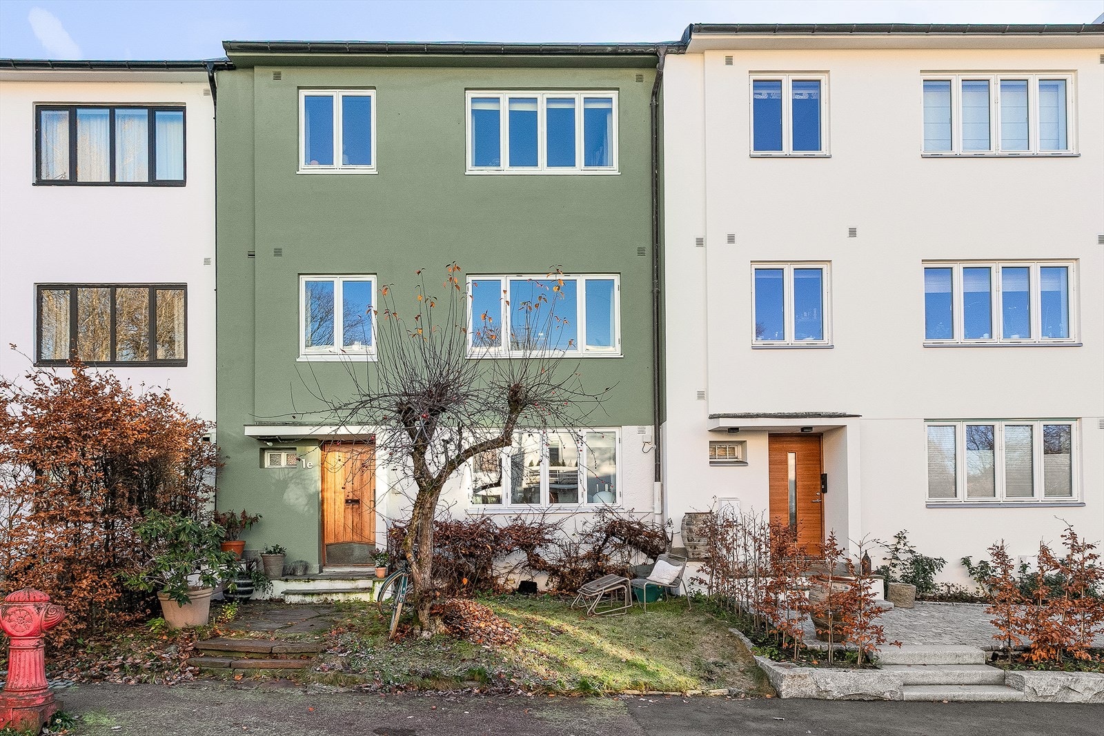 Velkommen til Nobels Gate 1E! Et lekkert townhouse, i et ettertraktetområde midt på Skarpsno/Frogner. Galleribilde