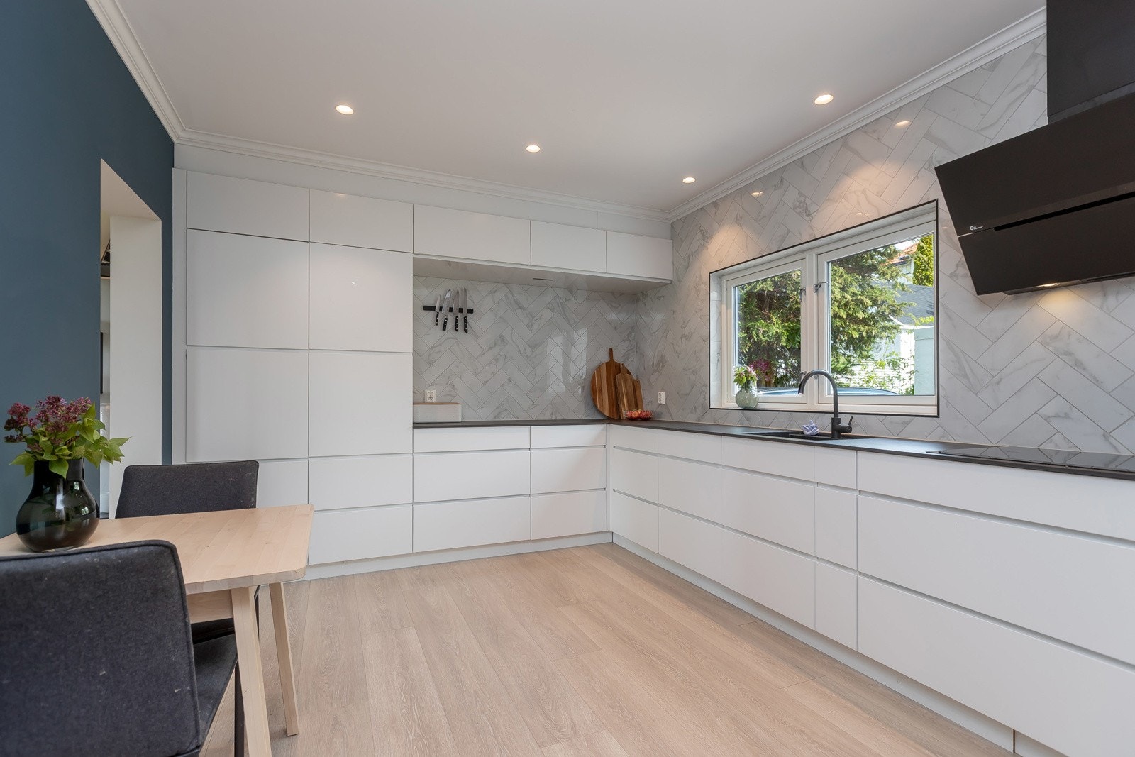 Nydelig kjøkken fra KVIK - dansk desing på sitt beste! Galleribilde