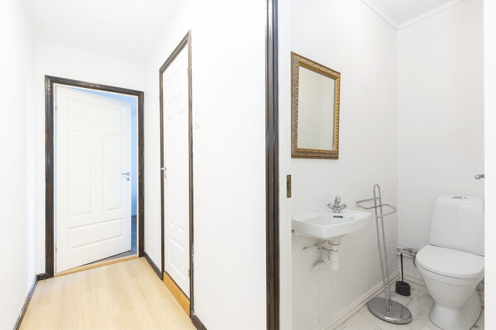 Separat toalettrom Galleribilde