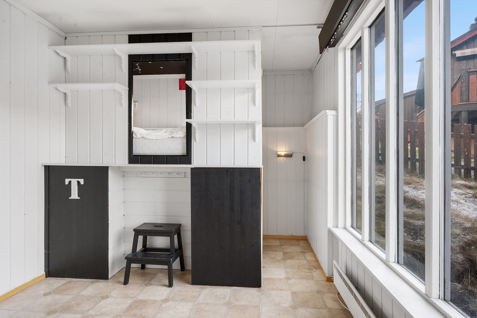 Noen av soverommene har "innebygde" senger i veggene. Galleribilde