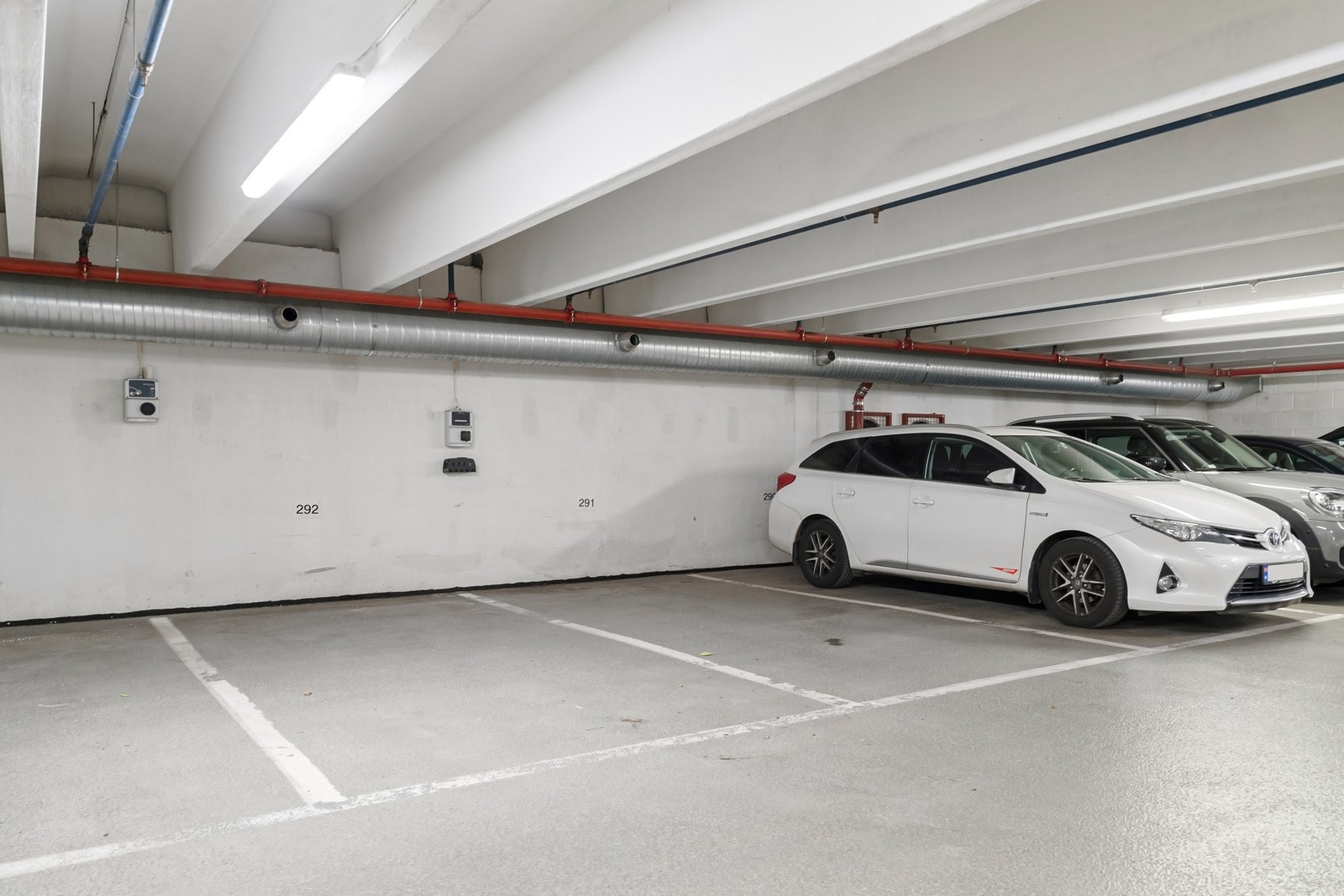 Boligen disponerer to garasjeplasser. Plass 291 og 292. Galleribilde