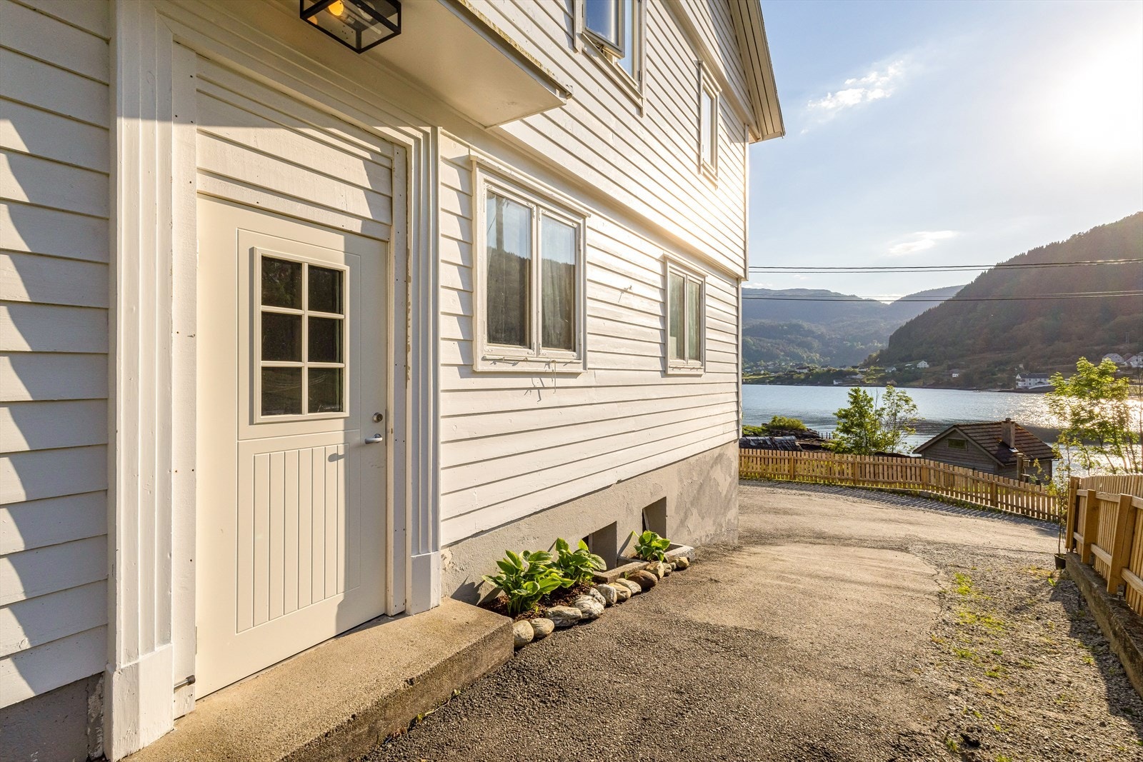 Pent opparbeidet inngangsparti Galleribilde