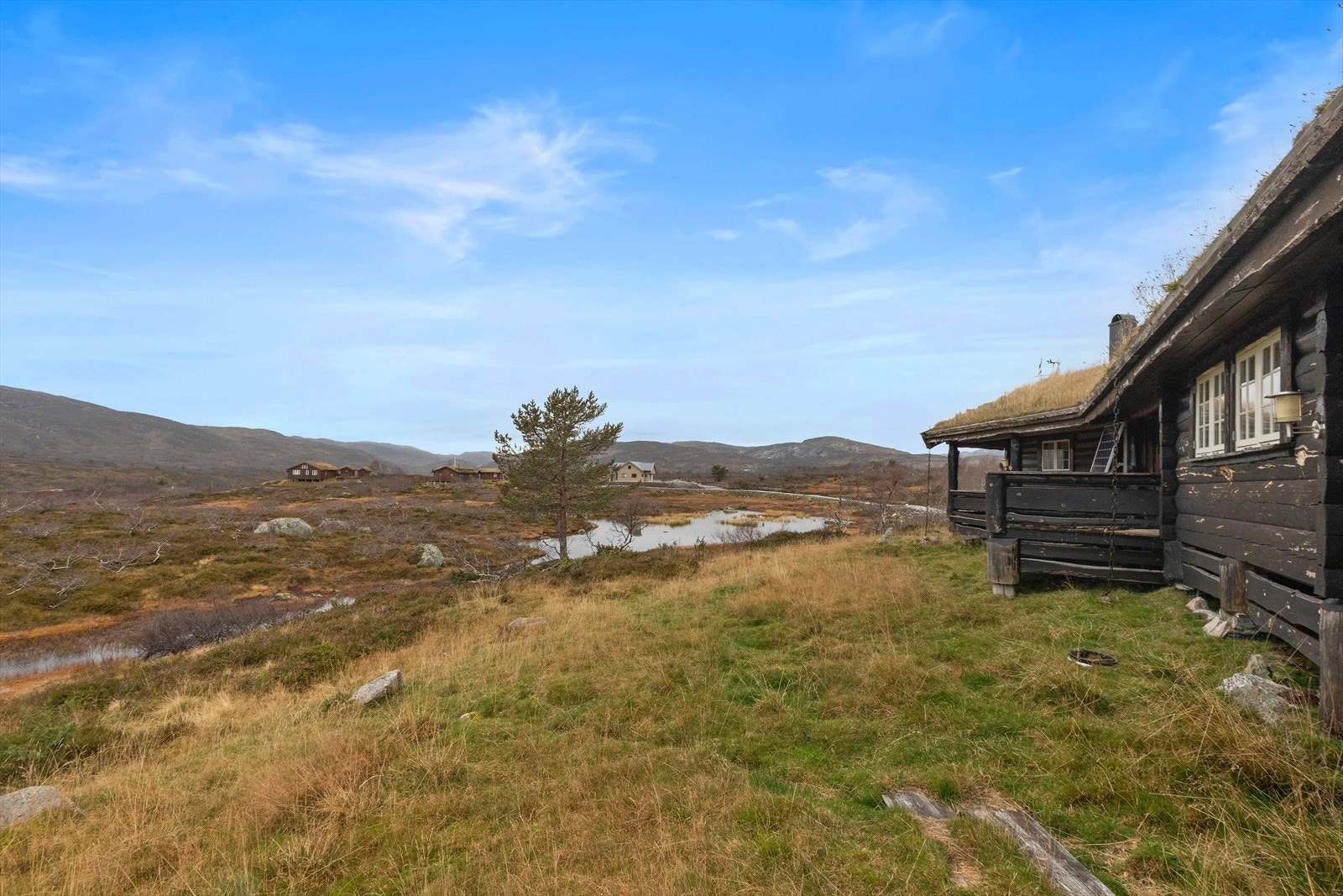 Tomtestørrelse: 4 991 kvm selveier. Galleribilde