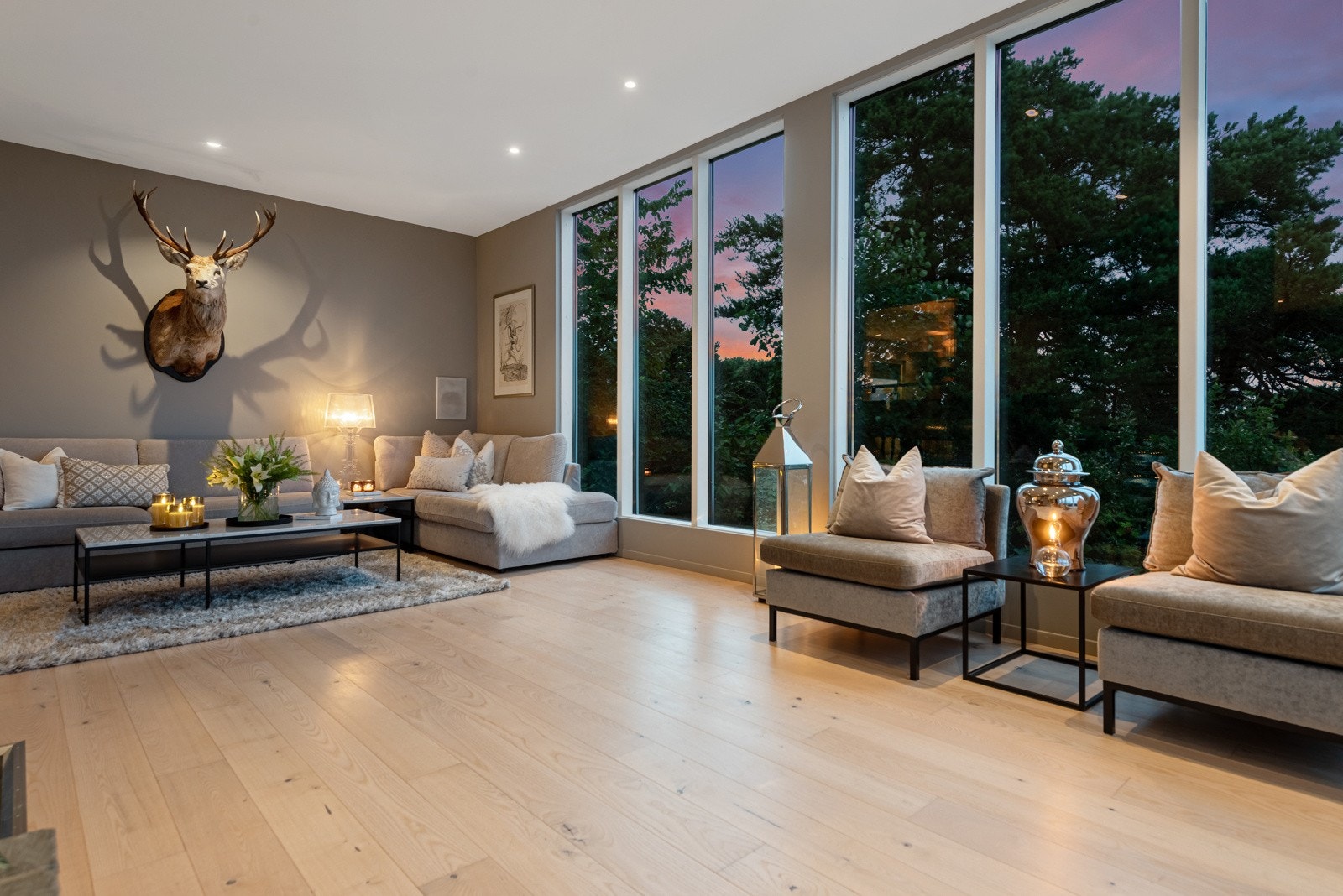 Plass til flere sittegrupper Galleribilde