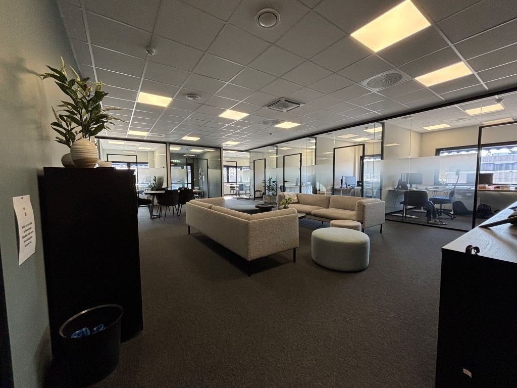 Showroom / velkomstområde - møblert tidligere leietaker Galleribilde