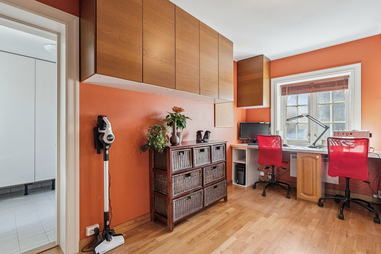 Kontor/soverom i 1. etasje Galleribilde