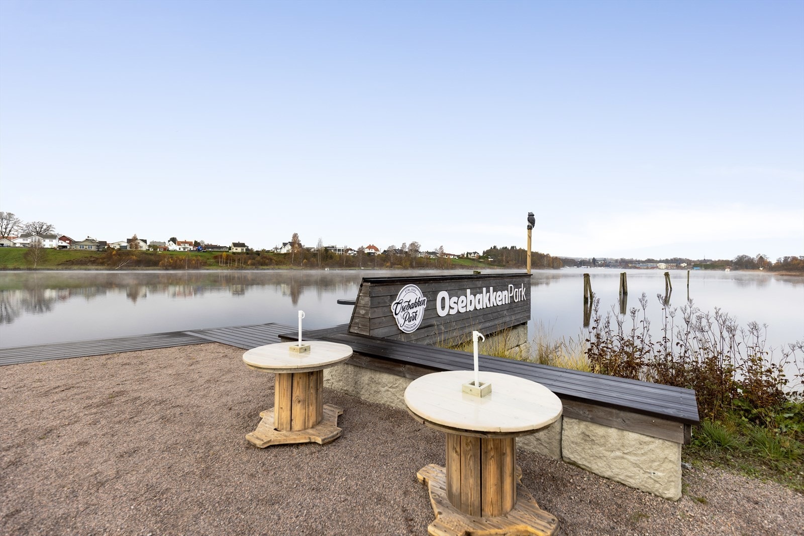 På Osebakken er det tilrettelagt for bading, soling og grilling ved Osebakkenstranda. Galleribilde