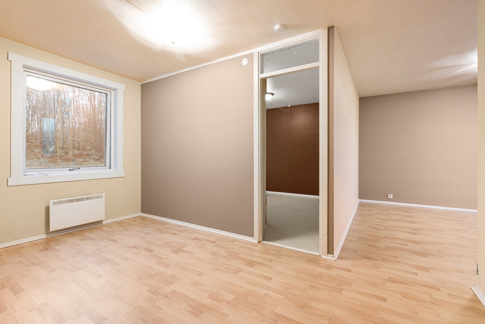 Døra leder inn til soverommet Galleribilde