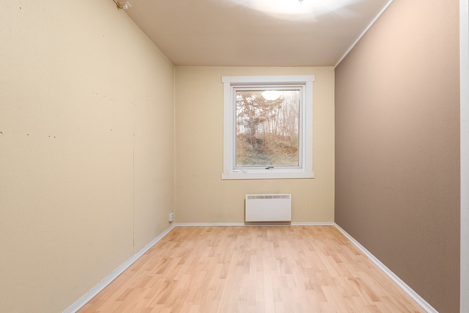 God plass til spisestue Galleribilde