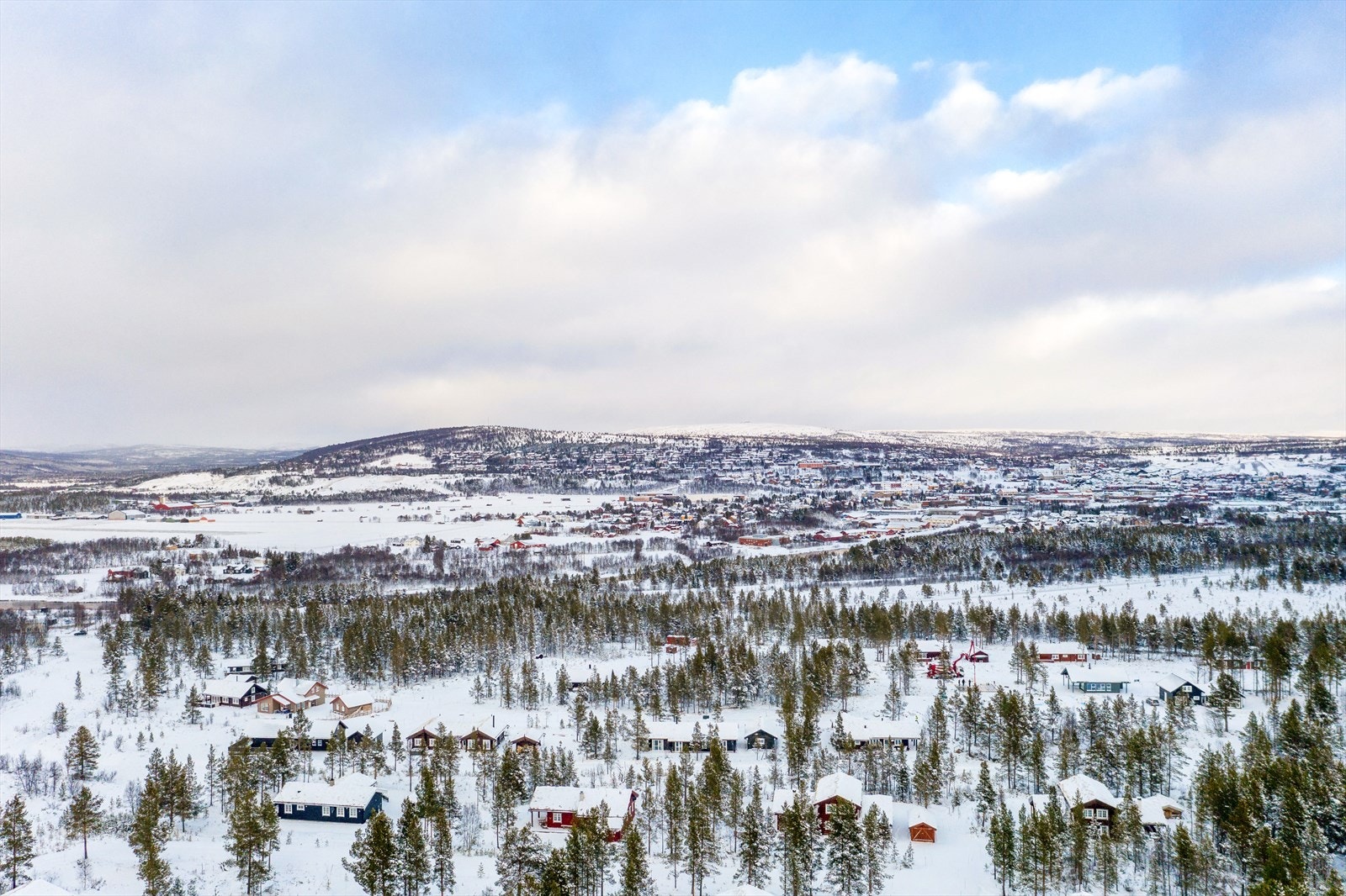 Kontakt megler, eller ta deg en tur på egen hånd for å oppleve feltet på nært hold - her vil du trives! Galleribilde