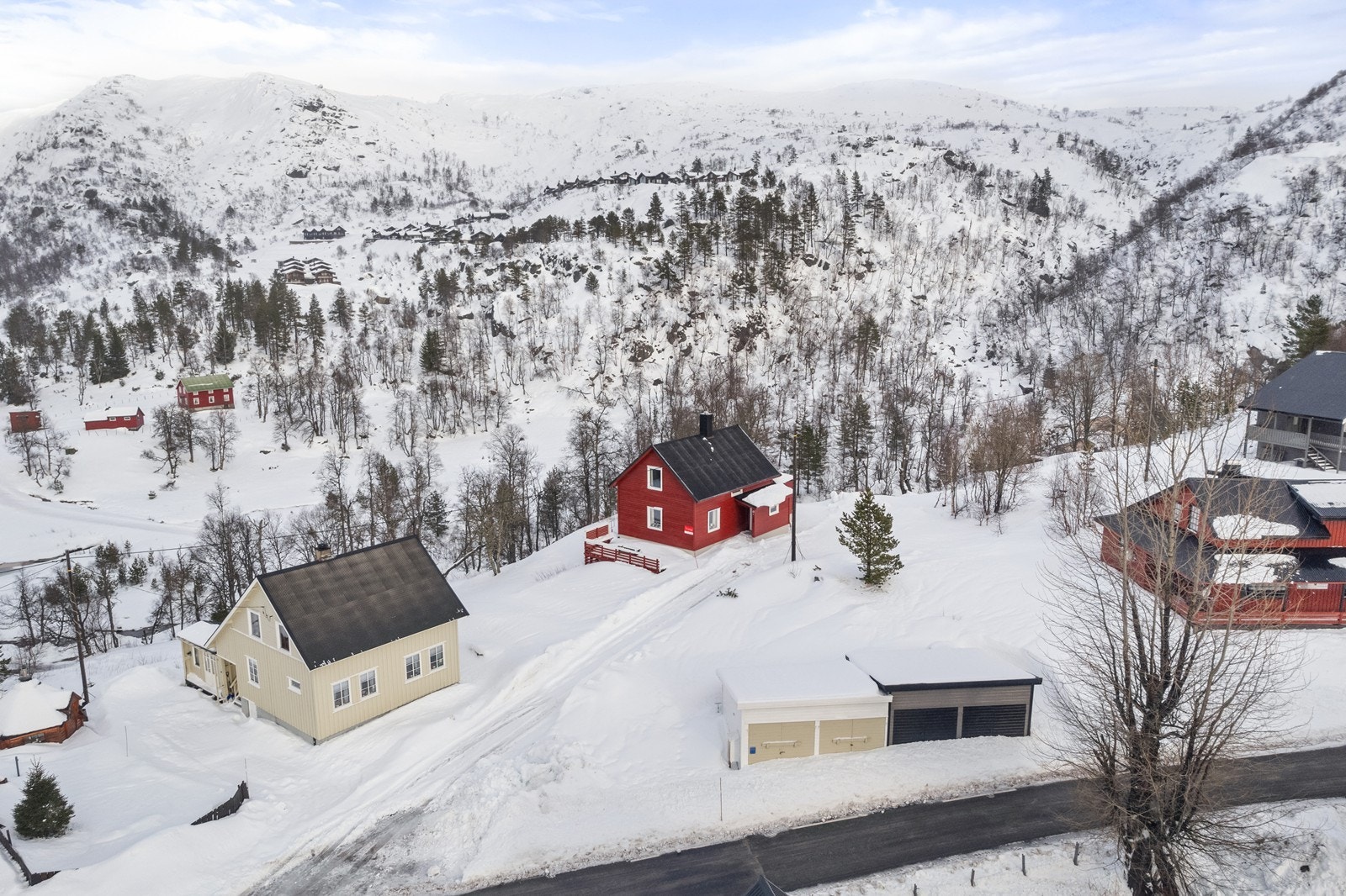 Selveiertomt på 659 kvm Galleribilde