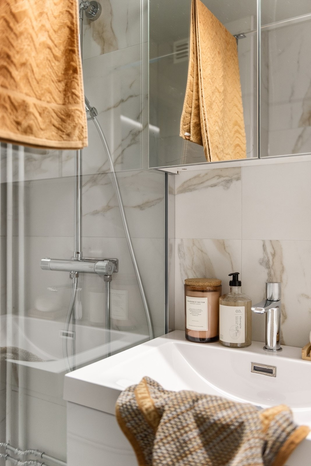 Bad - detalj. Galleribilde