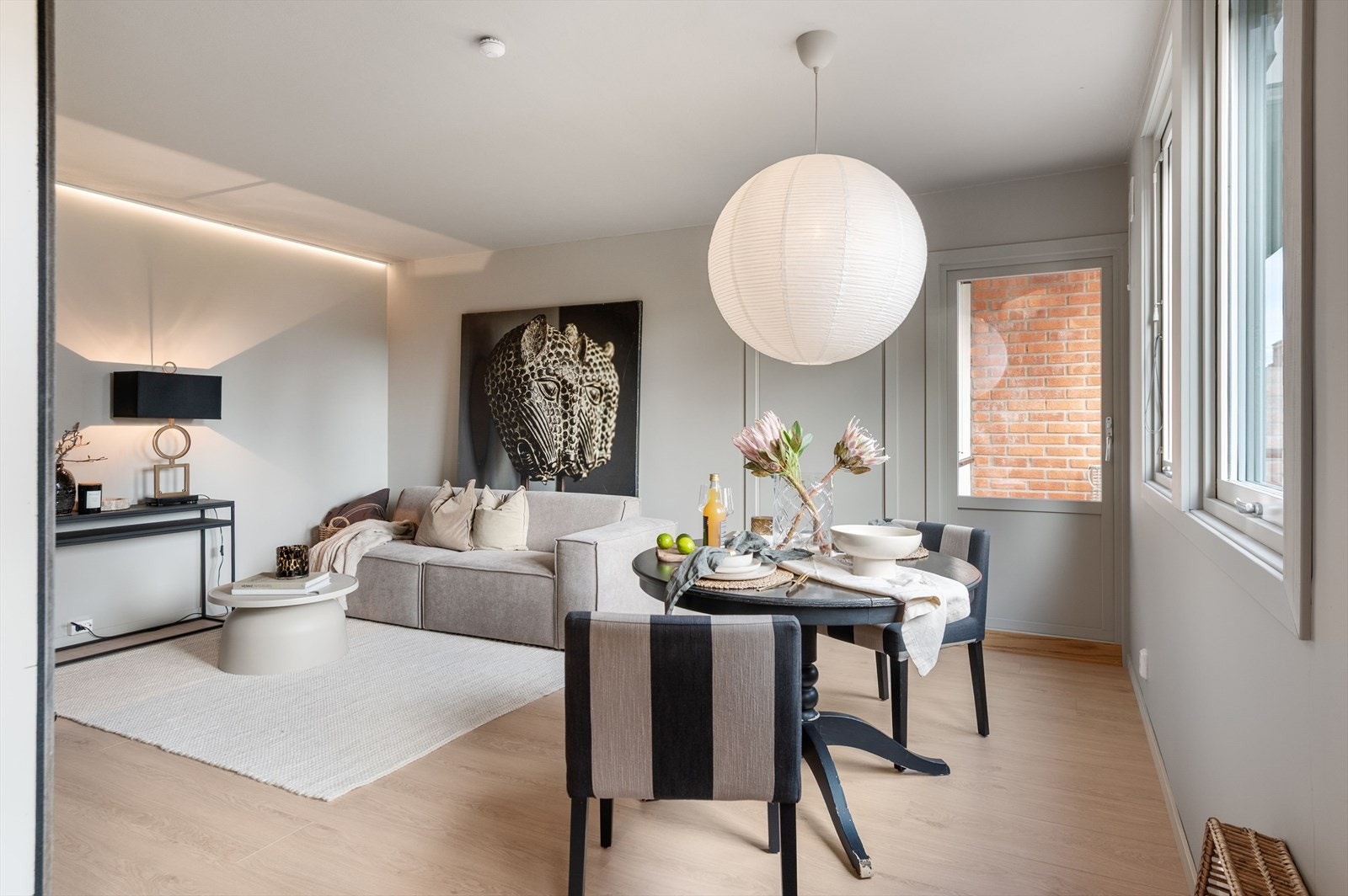 Fra stuen er det utgang til sørøst vendt balkong. Galleribilde