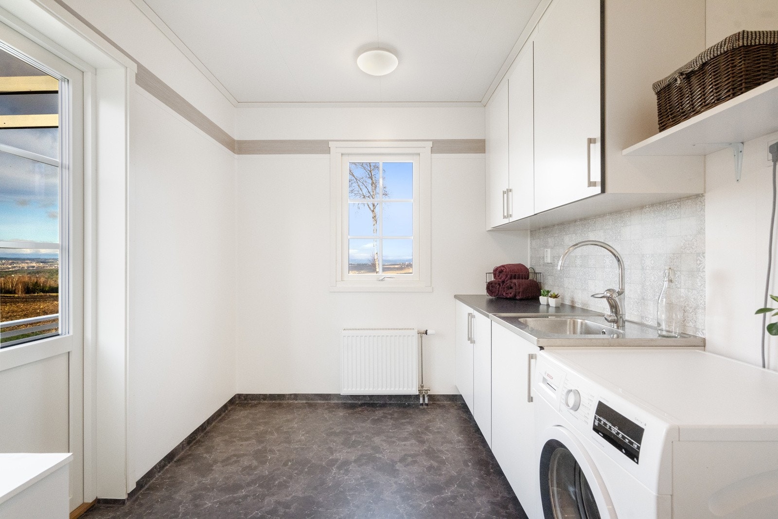 I tillegg er det plass til tørking og bretting av tøy. Galleribilde