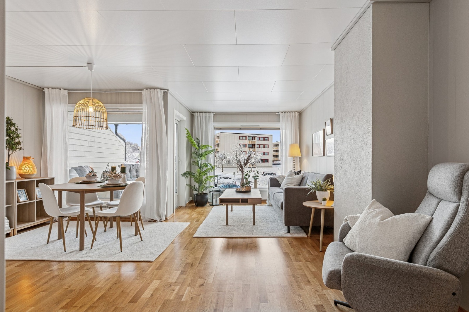 EIE eiendomsmegling ved Yasin Unal har gleden av å presentere Midteggen 31D! Foto: Charlotte Støle. Galleribilde