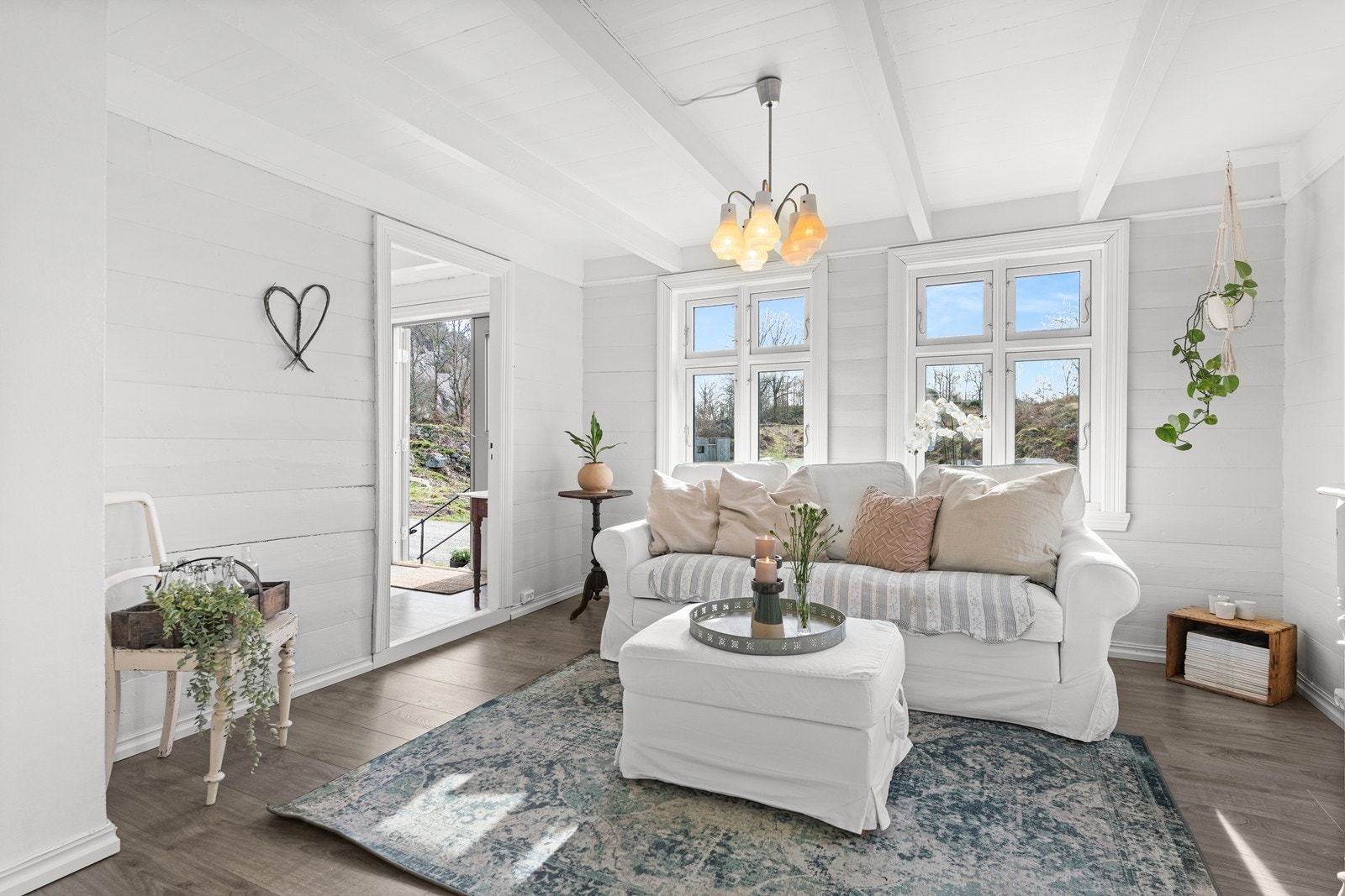 Koselig stue med fine orginale detaljer. Galleribilde