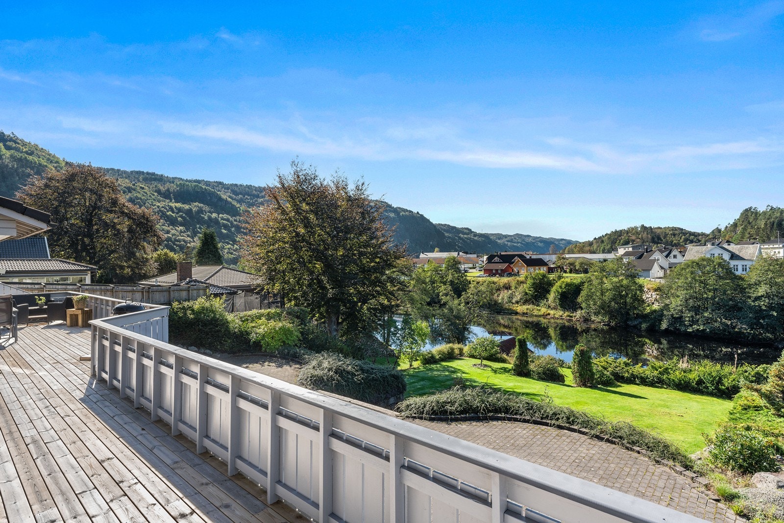 Utsikt fra veranda. Galleribilde