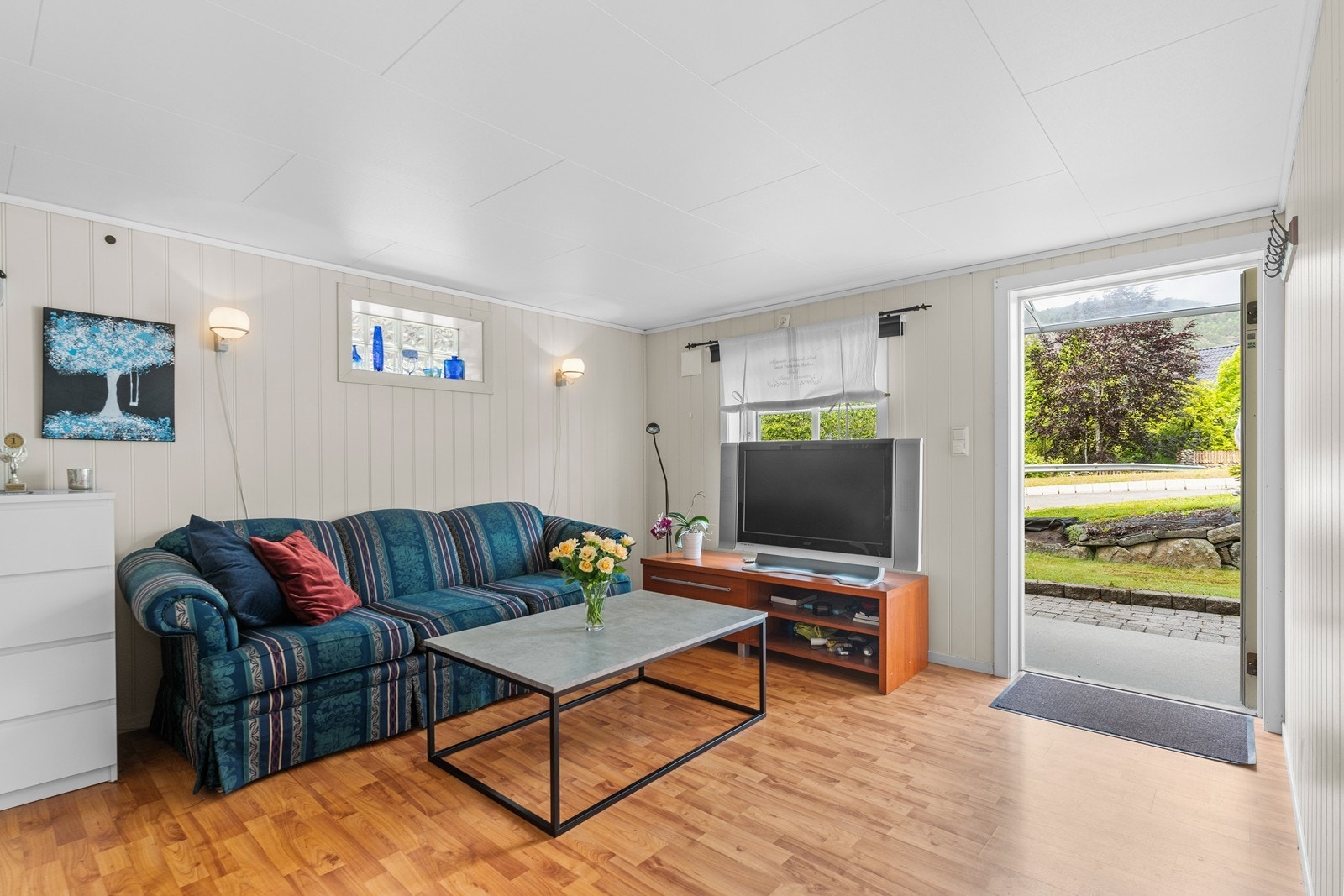 Leilighet med egen inngang. Galleribilde