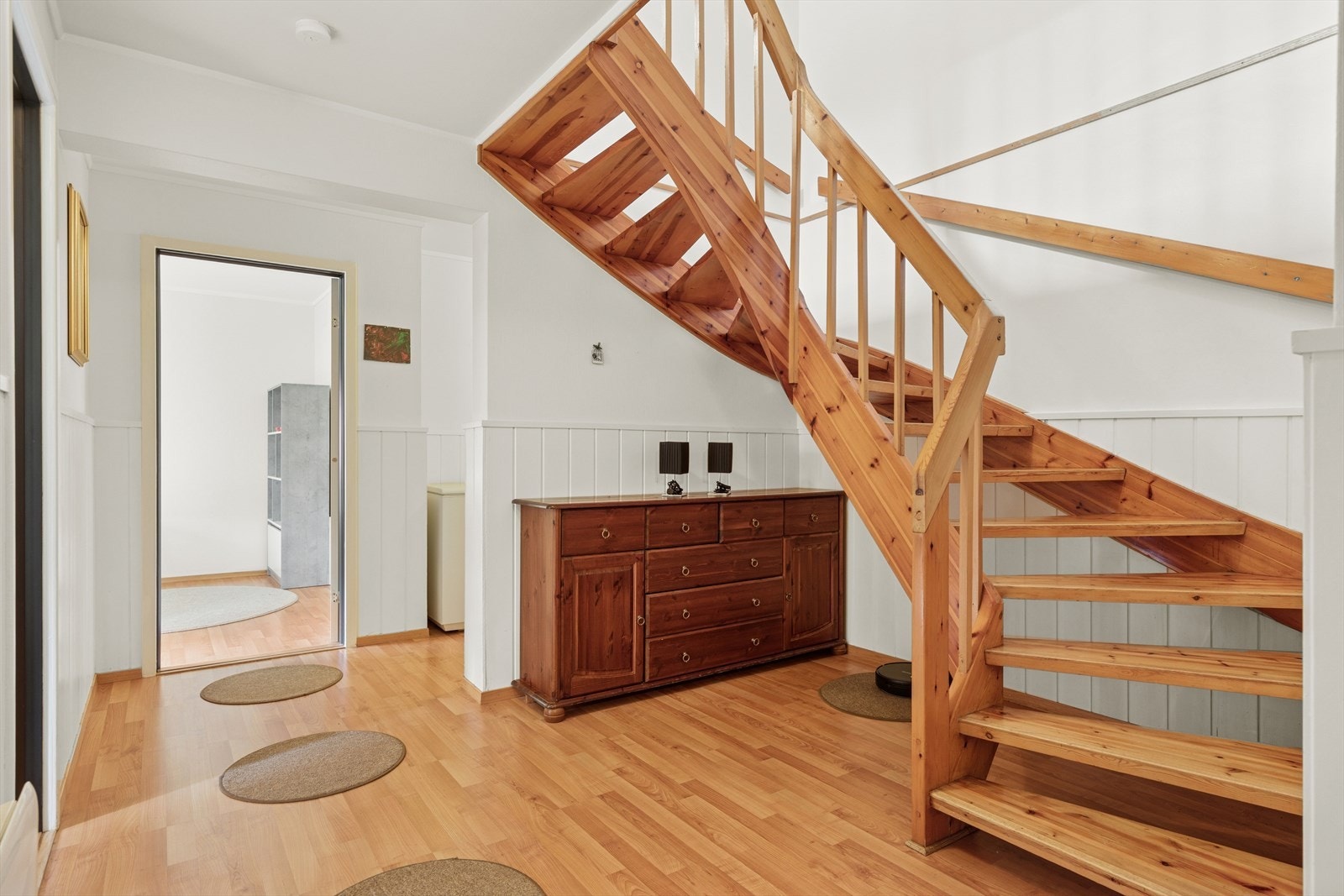 Leiligheten har god rom- og planløsning. Galleribilde