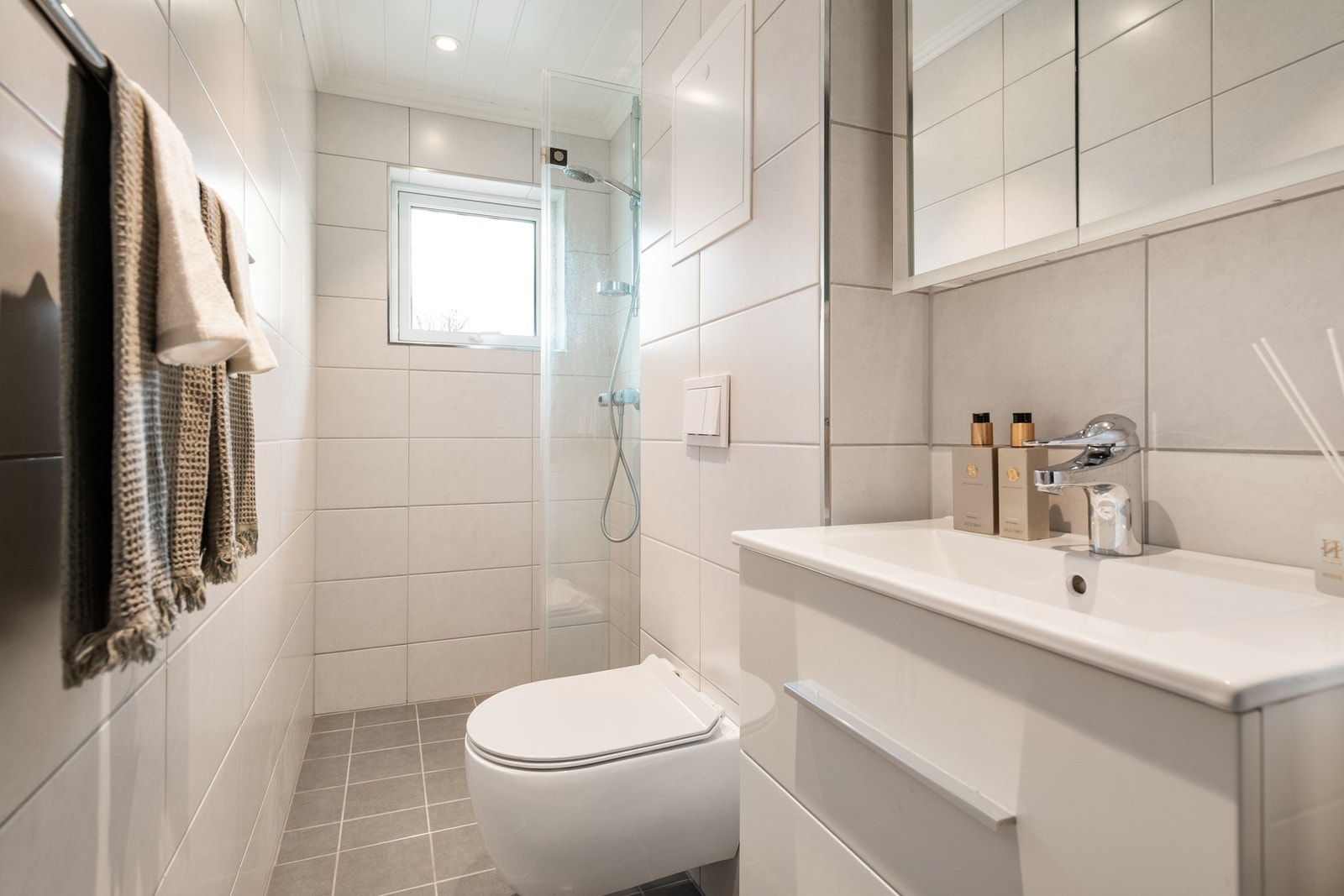 Nydelig bad som ble totalrenovert i regi av borettslaget i 2021. Galleribilde