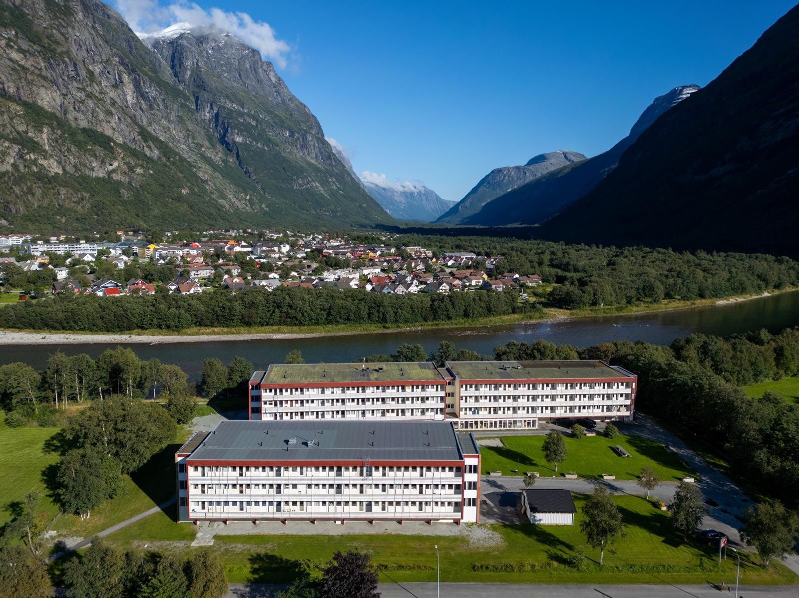 Gård 2 Galleribilde