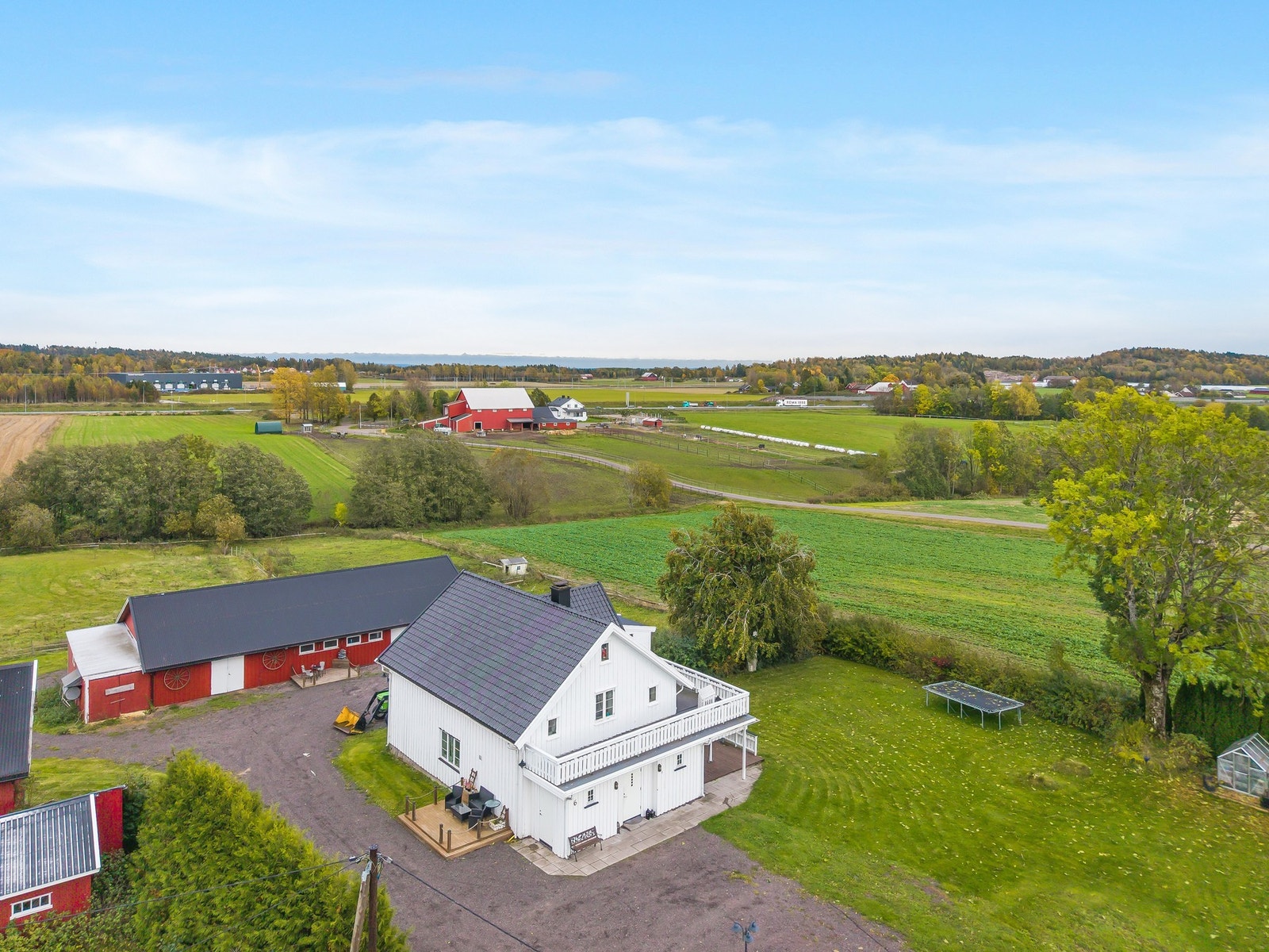 Eiendommen har mye boltreplass Galleribilde