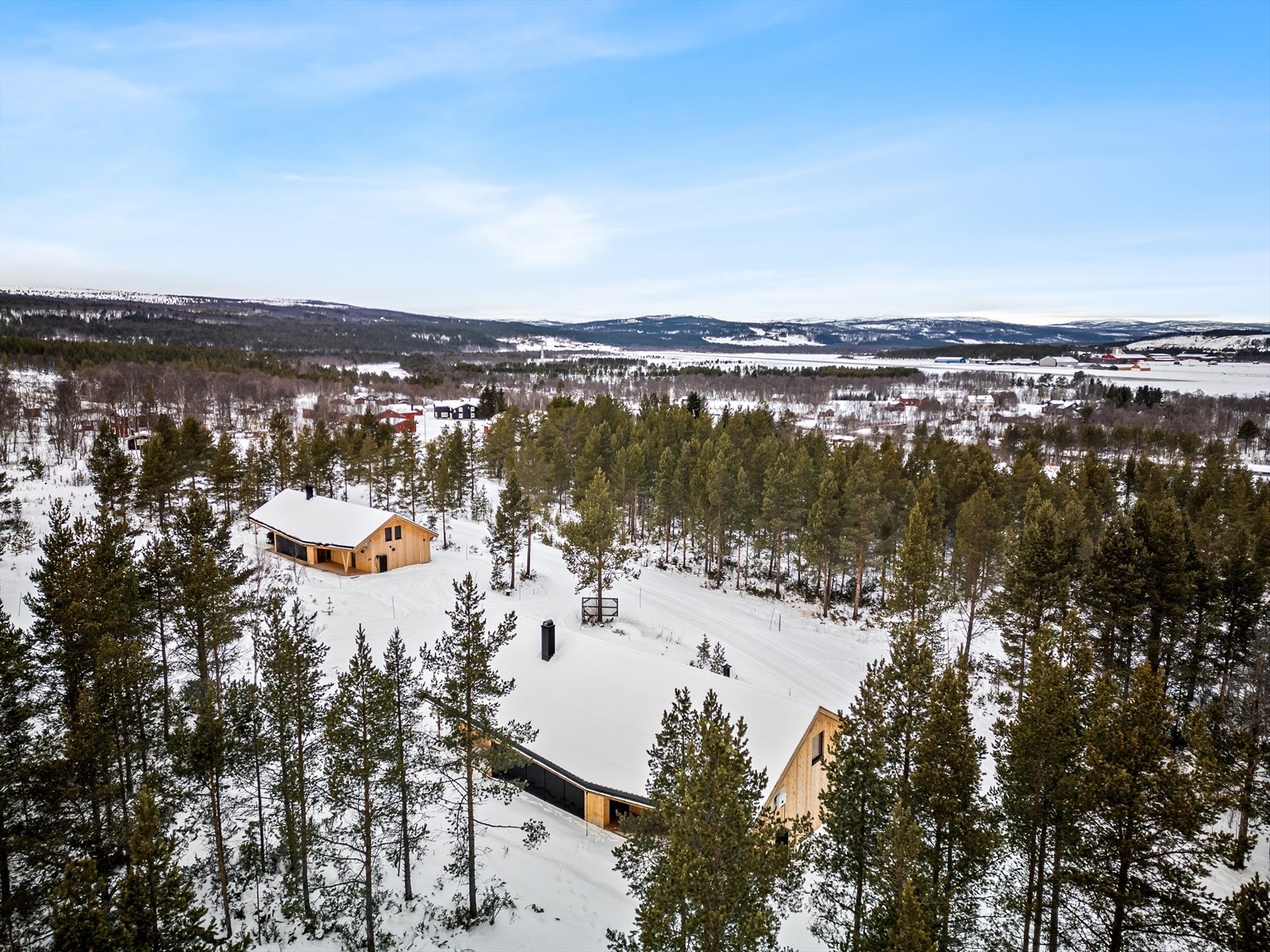 Fra hytta er det kort vei til Røros sentrum, som står på UNESCOs liste over verdensarv. Galleribilde