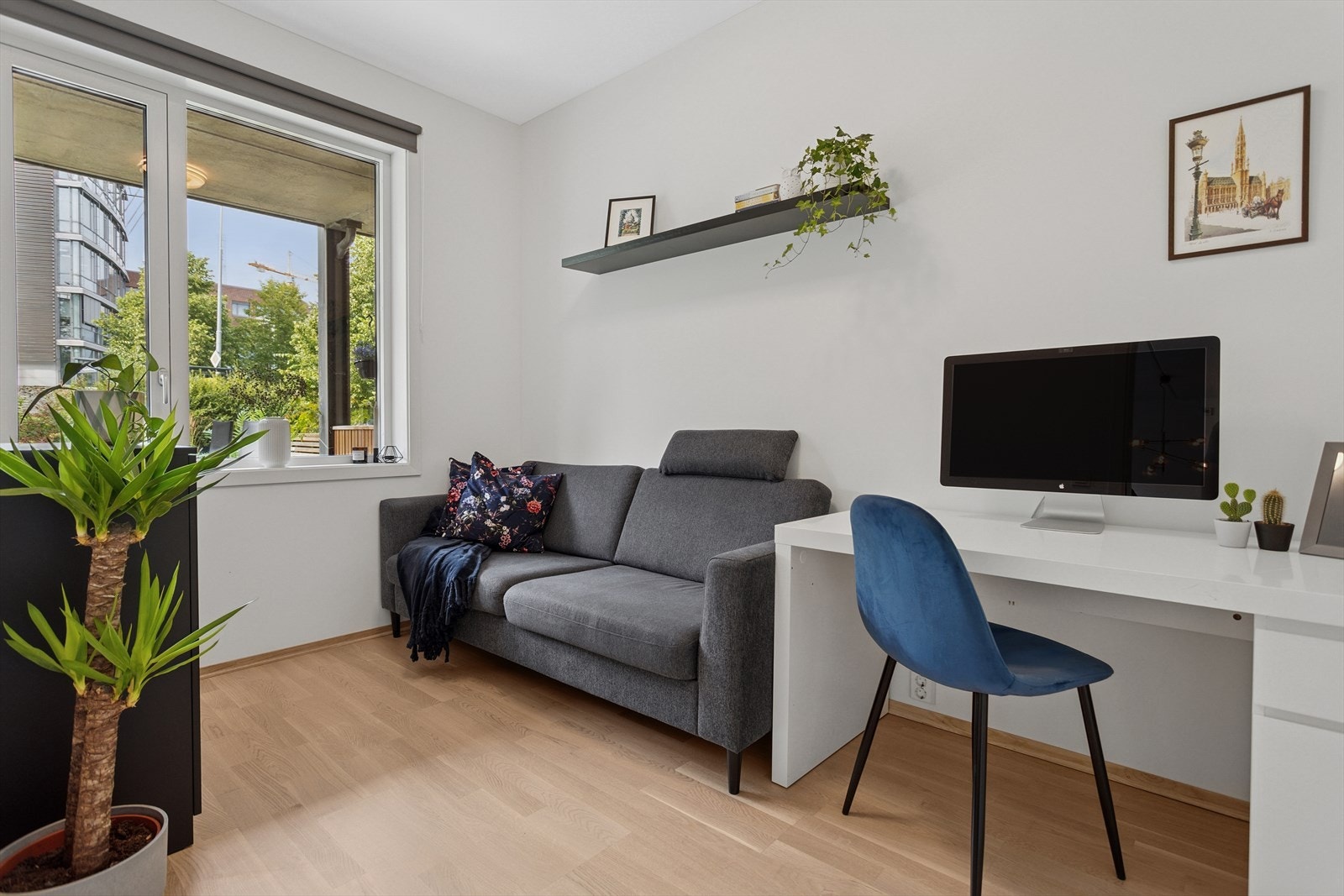 Leiligheten har kun hatt 1 eier siden den var ny og har meget lav slitasjegrad. Galleribilde