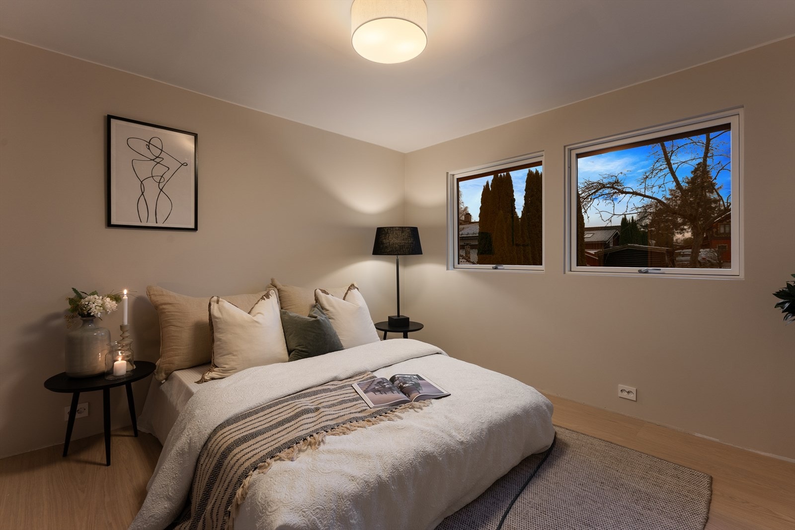 Soverommet har eget bad en- suite. Galleribilde