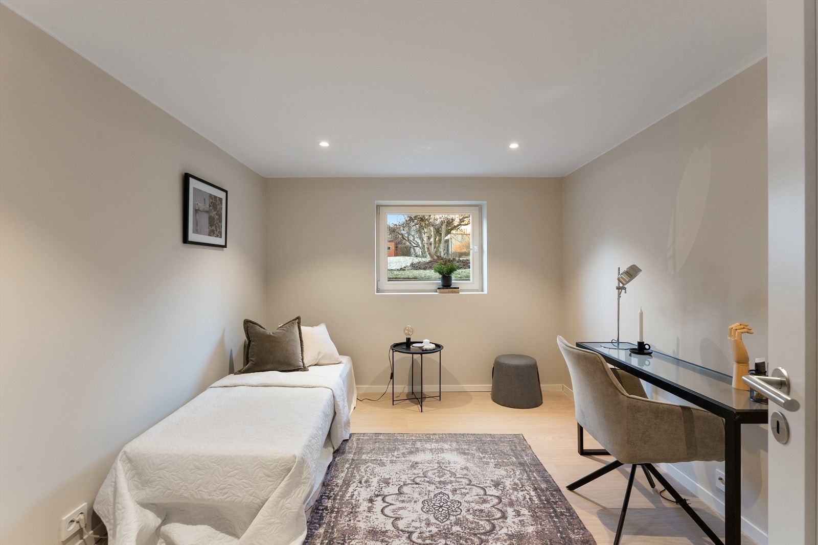 Soverom 5 av god størrelse. Galleribilde