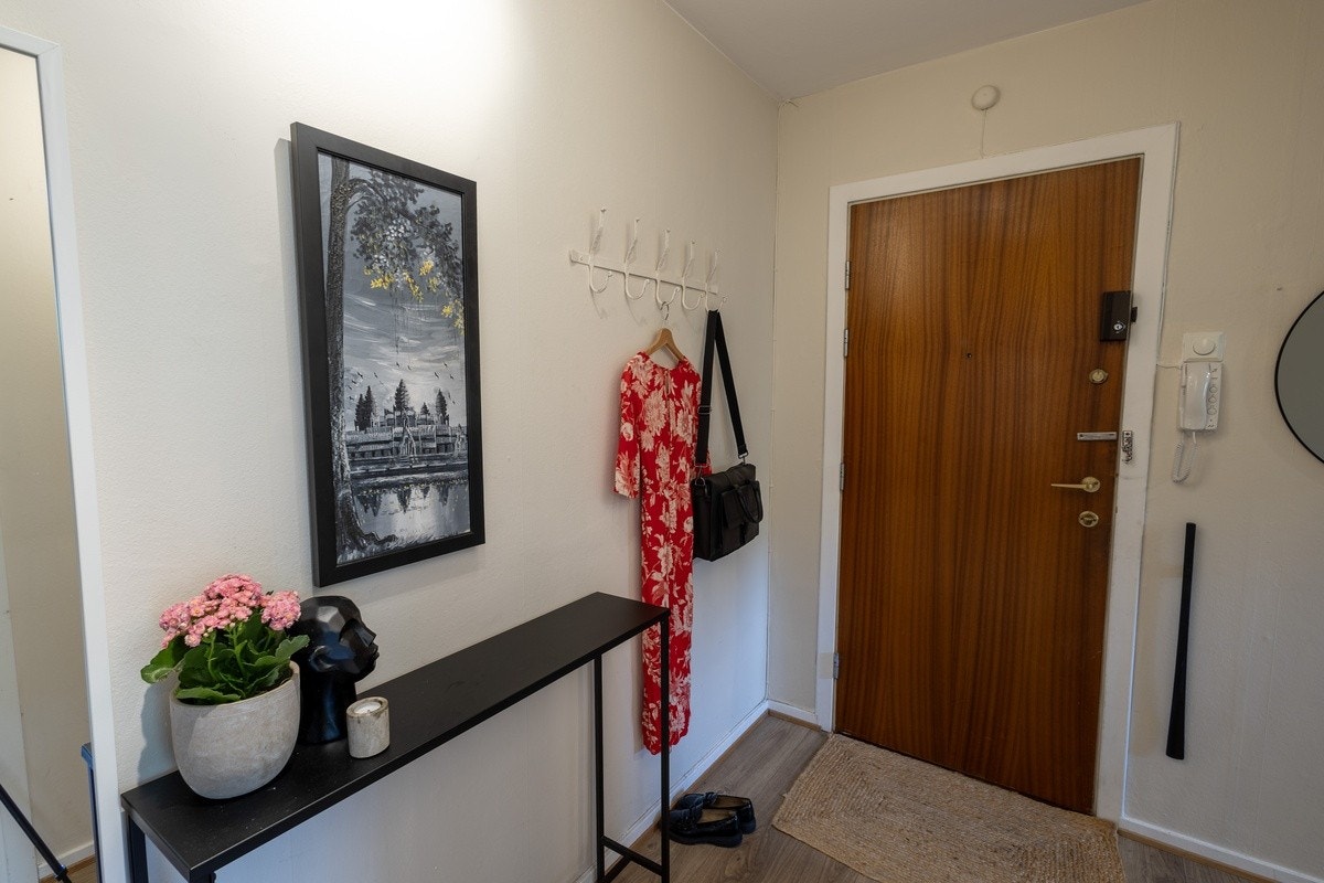 Lyst ingangsparti Galleribilde