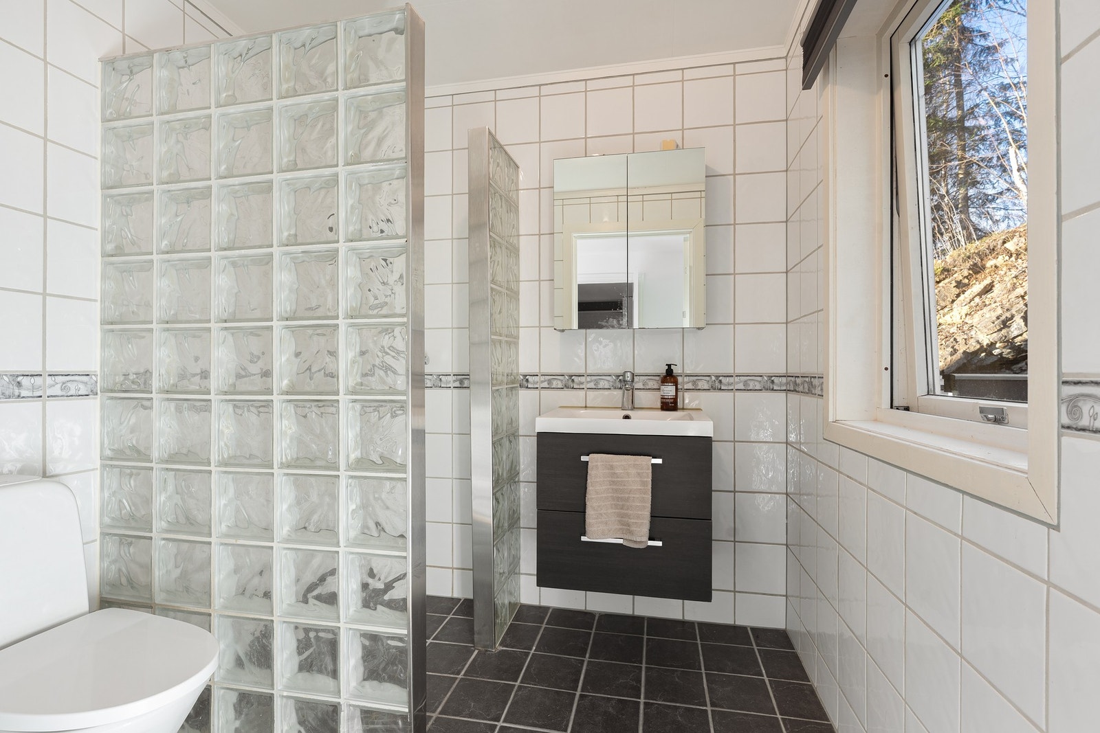 Badet i 1. etasje. Galleribilde